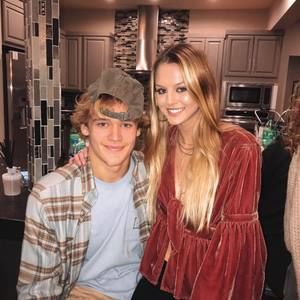 Meet your Posher, Camille